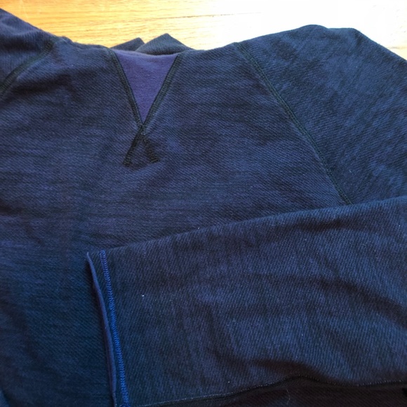 Lululemon sweatshirt w unique back detail! - Picture 6 of 6